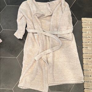 Barefoot dreams robe